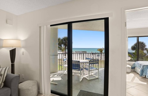 St. Petersburg - Clearwater Condo | 80 m² Condo ∙ 2 bedrooms ∙ 4 guests