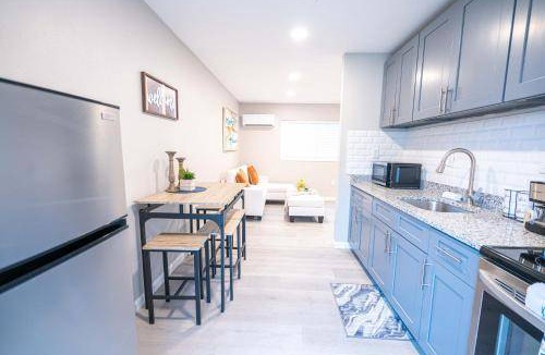 University Hotel | 800 m² Hotel ∙ 2 bedrooms ∙ 5 guests