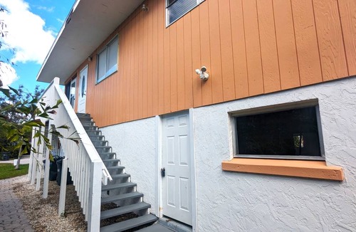 Mid Island House | 83 m² House ∙ 2 bedrooms ∙ 6 guests