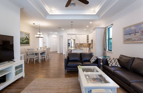 Naples Park House | 833 Naples Oasis: 4BR, Heated Pool, Steps to Beach!