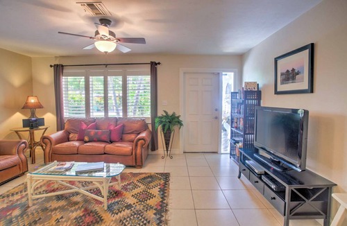 Naples Park House | 86 m² House ∙ 2 bedrooms ∙ 4 guests
