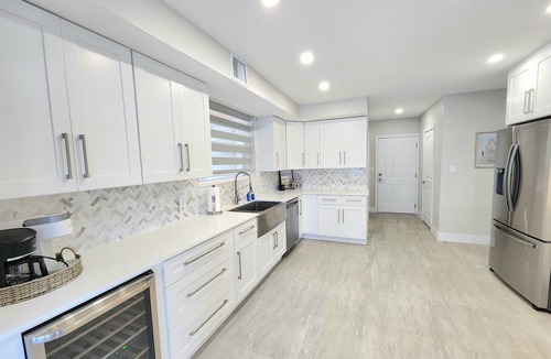 Sebring House | 9 Bed/Sleeps 25 Waterfront Home on Lake Josephine