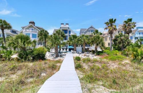North Forest Beach House | 9 Guscio Way
