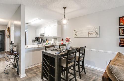 Valdosta House | 9 Mi to Moody AFB: Newly Updated Condo Near Dining