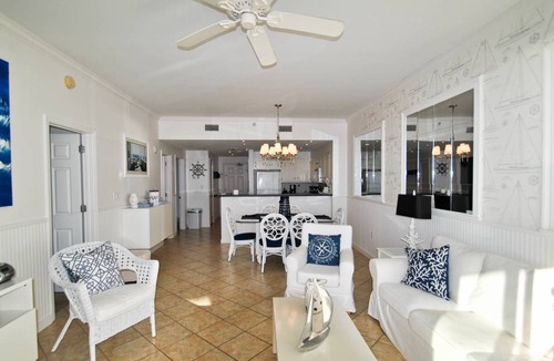 Dauphin Island Condo | 93 m² Condo ∙ 2 bedrooms ∙ 4 guests
