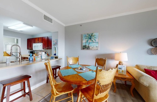 Waterside Village Condo | 95 m² Condo ∙ 2 bedrooms ∙ 4 guests