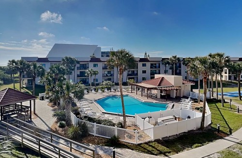 Butler Beach Condo | 98 m² Condo ∙ 2 bedrooms ∙ 4 guests