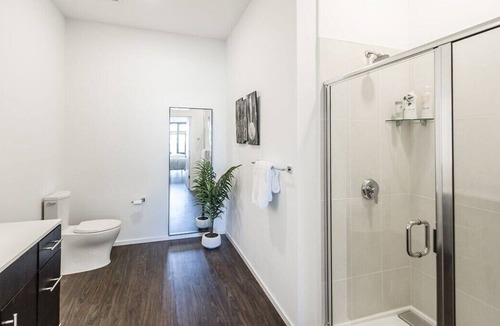 The Gulch Apartment | A modern one-bedroom condo in the Gulch of Nashville