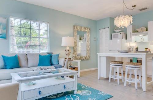 Northeast Miami Apartment | A Suite Retreat