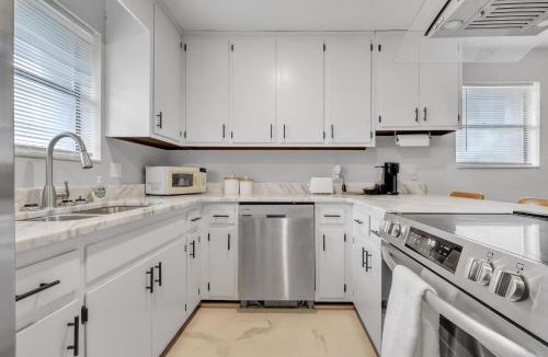 Live Oak Hills Apartment | A Touch of Serenity