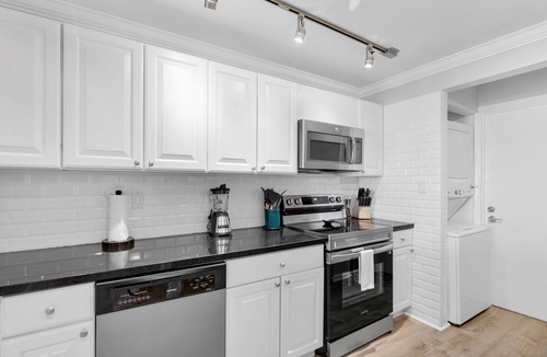 Meadows Condo | "Abaco" Key West 2/2 End Unit Waterfront+Dockage