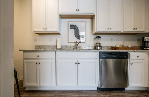 Nashville Apartment | Abode Nashville - Marathon Village Near Downtown