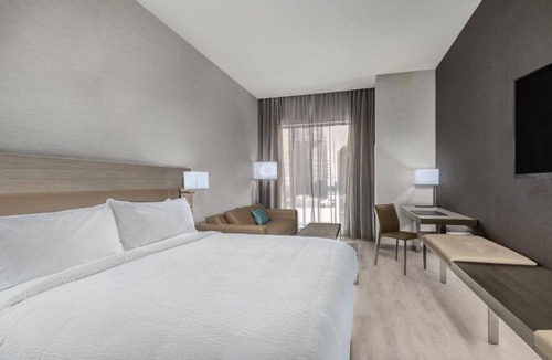 Charlotte Center City Hotel | AC Hotel by Marriott Charlotte City Center