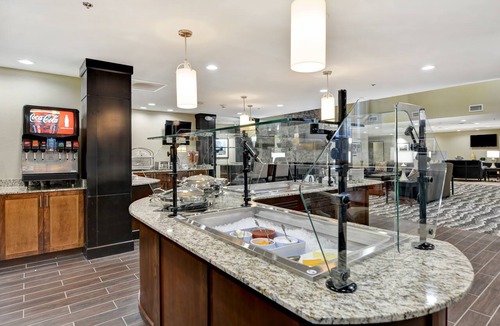 Mount Juliet Apartment | Accessible Studio Suite | Free Breakfast + Pool