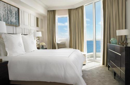 Sunny Isles Beach Resort | Acqualina Resort and Residences
