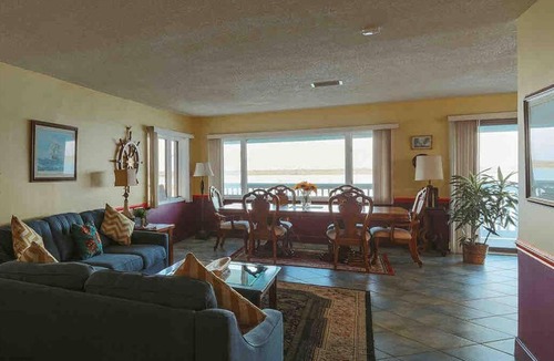 St. Augustine Apartment | Admiral Suite