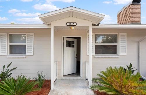 Southside House | Adorable 2bed1bath Unit Sleeps 4 Close To Town Center Downtown Beach Mayo Clinic