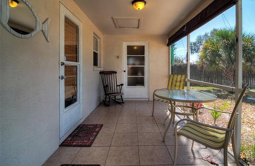 Englewood Cottage | Adorable Cottages on Lemon Bay