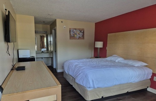Chickamauga Hotel | Affordable Inn Near Chattanooga Attractions + Free Parking