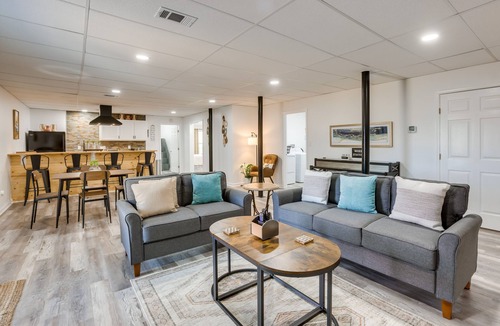 Eutaw House | Alabama Retreat w/Private Pond, Deck & Pool Table