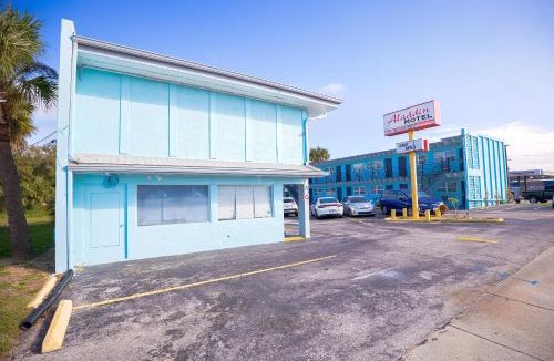 Merritt Island Hotel | Aladdin Motel By OYO Merritt Island