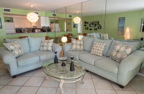 Belleair Beach Condo | Aldea A7 BEACHFRONT Quiet Belleair