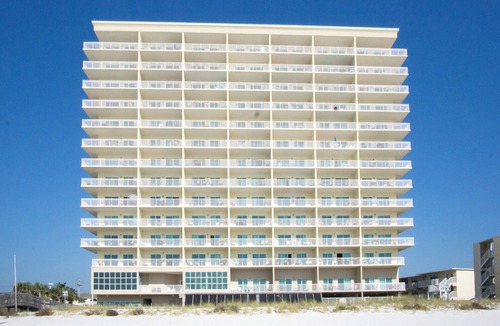Gulf Shores Condo | Amazing condo with DIRECT View! Great rates! Check us out!