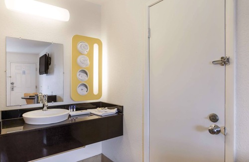 Bowling Green Hotel | Americas Best Value Inn Bowling Green