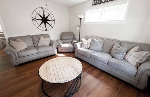 Scottsboro Cabin | Anchor Down - 3 bed Cabin