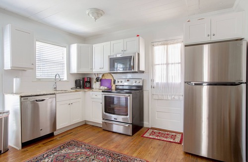 Mango Groves House | Anderson House Historical Cottage