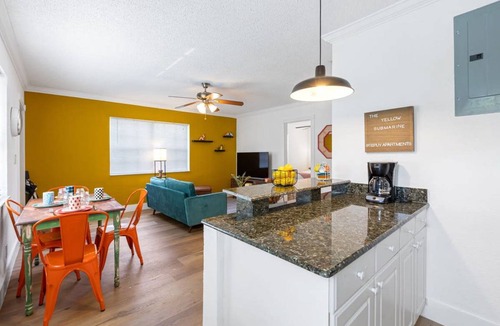 Sailboat Bend Apartment | Apartment ∙ 2 bedrooms ∙ 4 guests