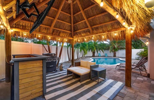 Coral Ridge Apartment | Apartment ∙ 2 bedrooms ∙ 4 guests