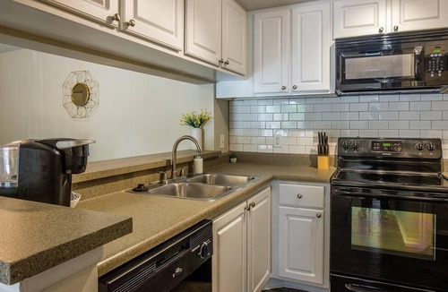 Arlington Apartment | Apartment ∙ 2 bedrooms ∙ 4 guests