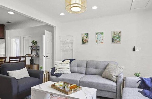 Parker Ridge Apartment | Apartment ∙ 3 bedrooms ∙ 8 guests