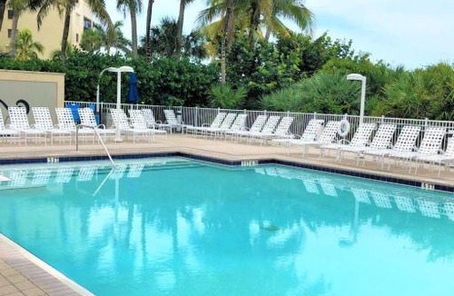 South Island Apartment | Apartment Gullwing Beach Resort-6