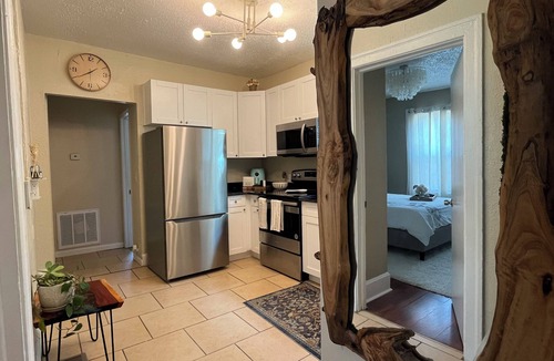 Historic Uptown Apartment | Apartment in St. Petersburg - Minutes from Downtown