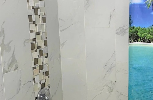 Jacksonville Hotel | Apm Inn and Suite