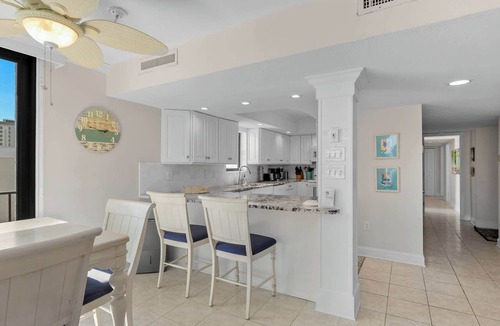 Arcadian Shores Apartment | Arcadian I Penthouse F - Oceanfront!