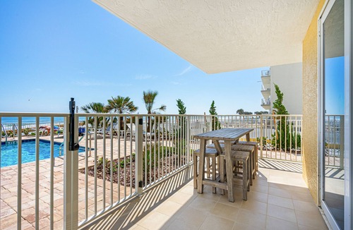 Ocean View Halifax Estates Condo | Aruba Condo - First Floor Direct Oceanfront #106