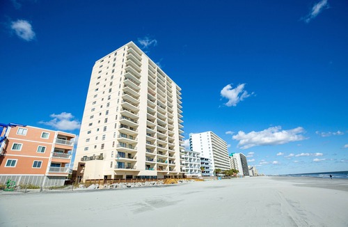 Garden City Condo | Atalaya Towers