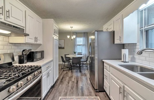 Acworth House | ATH - Sleeps 6 - 3 Beds - Pet friendly - Dustin