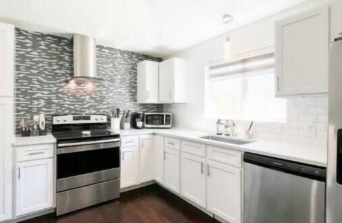 Candler-McAfee House | Atlanta Chic Prime Location
