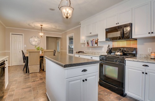 Martinez House | Augusta Oasis - 4 miles from Augusta National! Swim & Eat - Relax & Rest !!