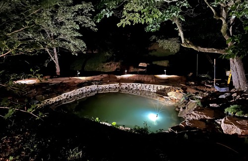 Otto Cabin | Aunt Aries Historical cabin- retreat to the wilderness