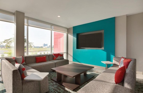 Savannah Hotel | avid hotels - Savannah South - Gateway by IHG