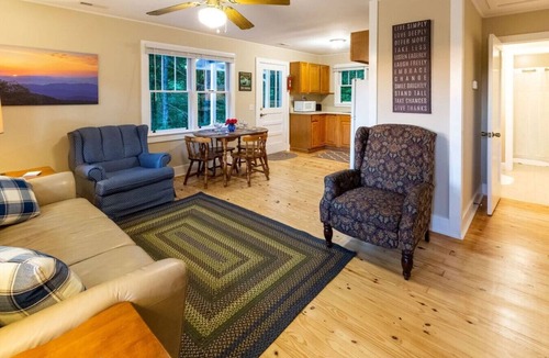 Bryson City House | Awesome mountain view, sunsets, Bryson city, humming birds galore, Wi-Fi, great kitchen, close to all attractions, dog friendly