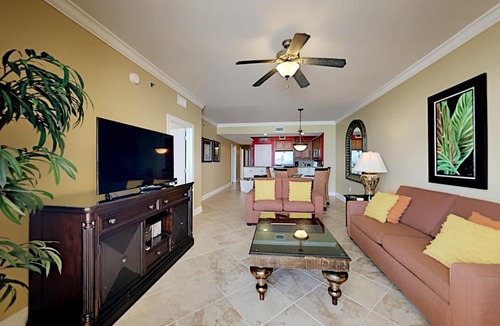 Fort Walton Beach Apartment | Azure #405