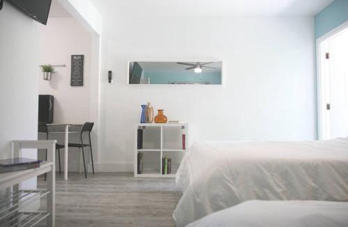 Edgewater Apartment | B02 5 min from beach studio Midtown Wynwood