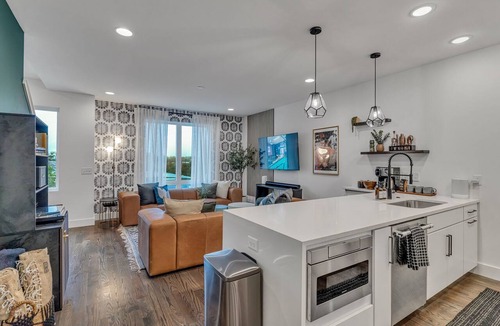 Katie Hill Neighborhood Condo | Bachelorette Escape near DT | Game Room + Hot Tub