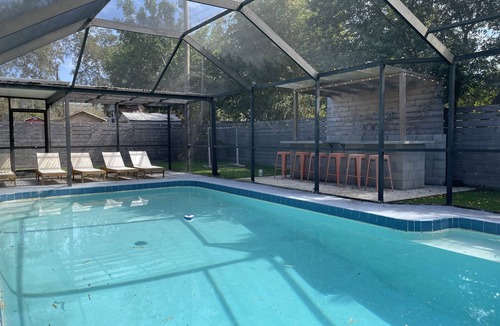 Disston Heights House | Backyard oasis Family Fun